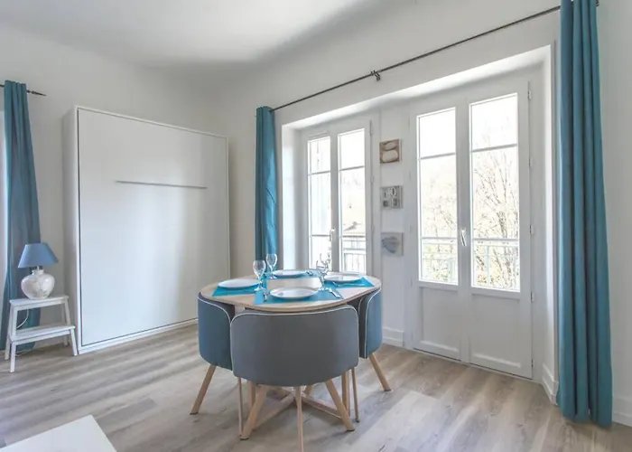 Zen Les Thermes - Centre - Parking Apartamento *